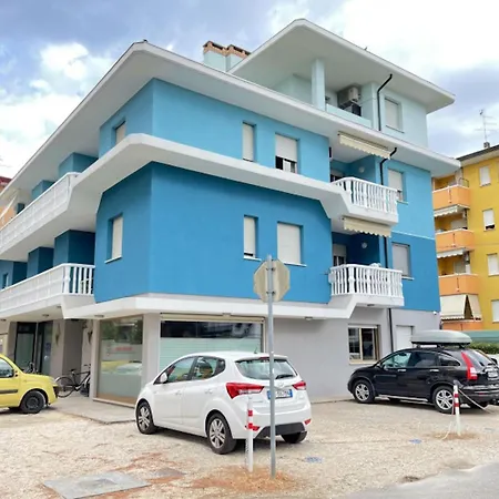 Relaxing Near The Bibione